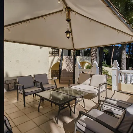 Villa Mindoro 6 *